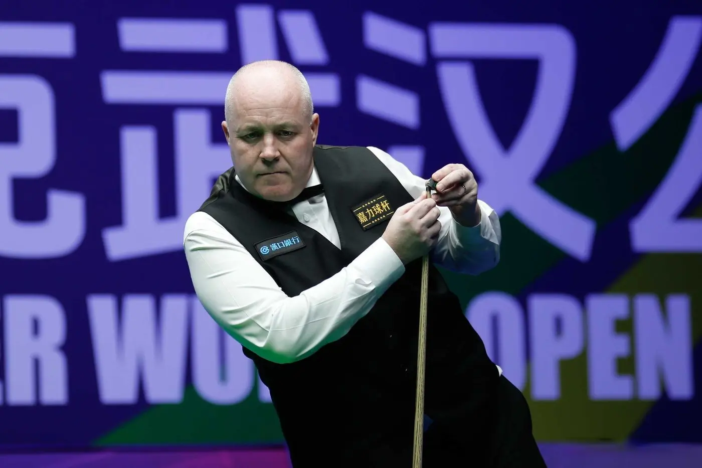 期专程前往, 次排名赛冠, 家人追剧的