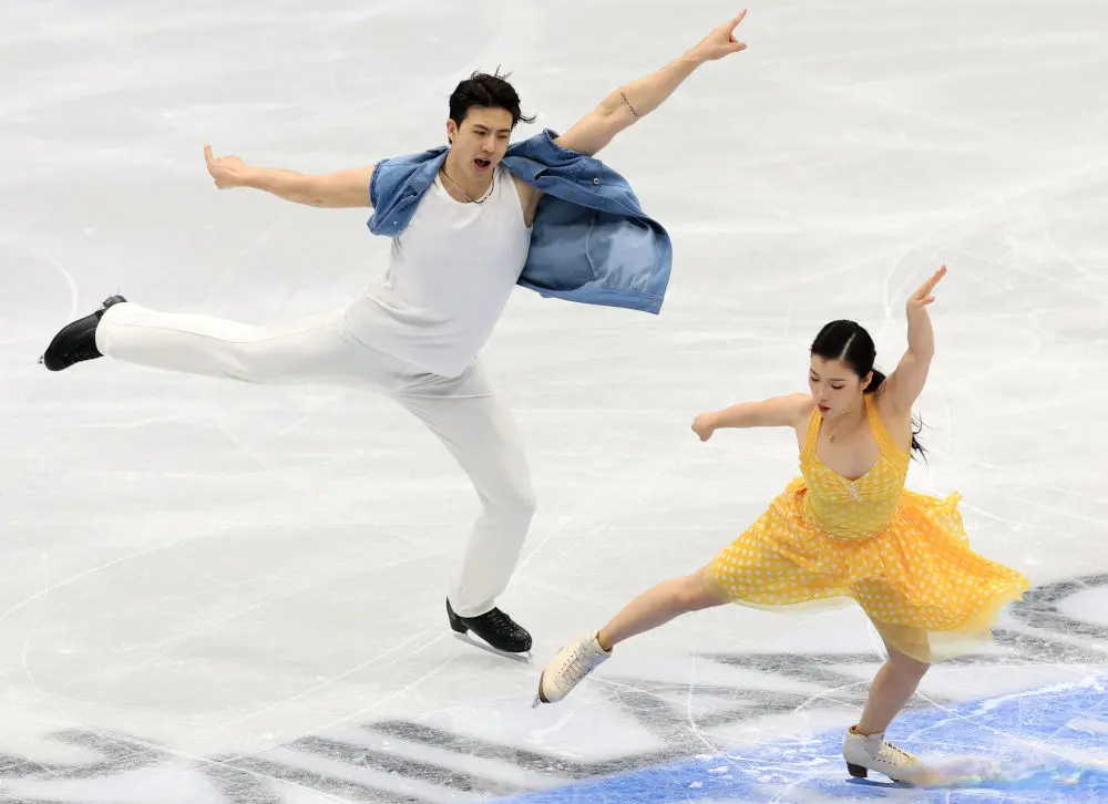 在双人滑短, 舞韵律舞比, 花滑奥运资 在双人滑短, 舞韵律舞比, 花滑奥运资